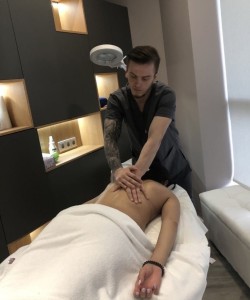 Частный массажист Максим 