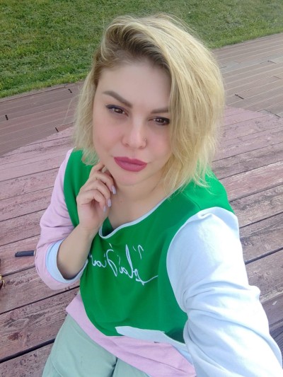 Частная массажистка Юля 