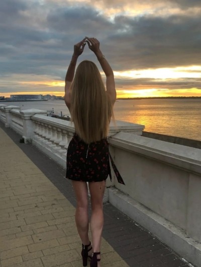 Частная массажистка Вика 