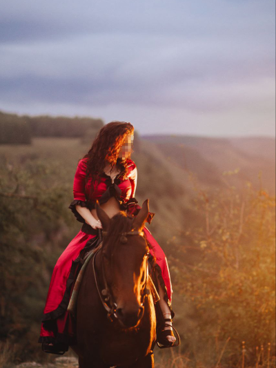 Частная массажистка Юлия 