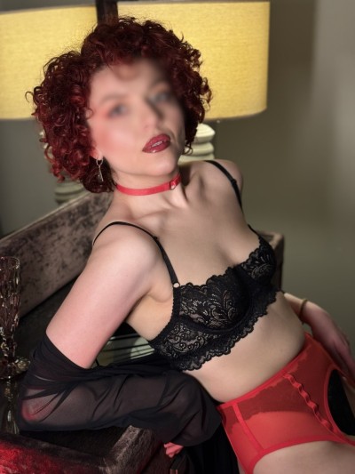 Частная массажистка Ксения 