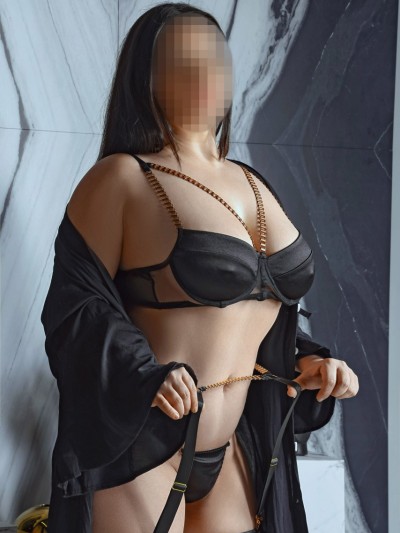 Частная массажистка Аделина 